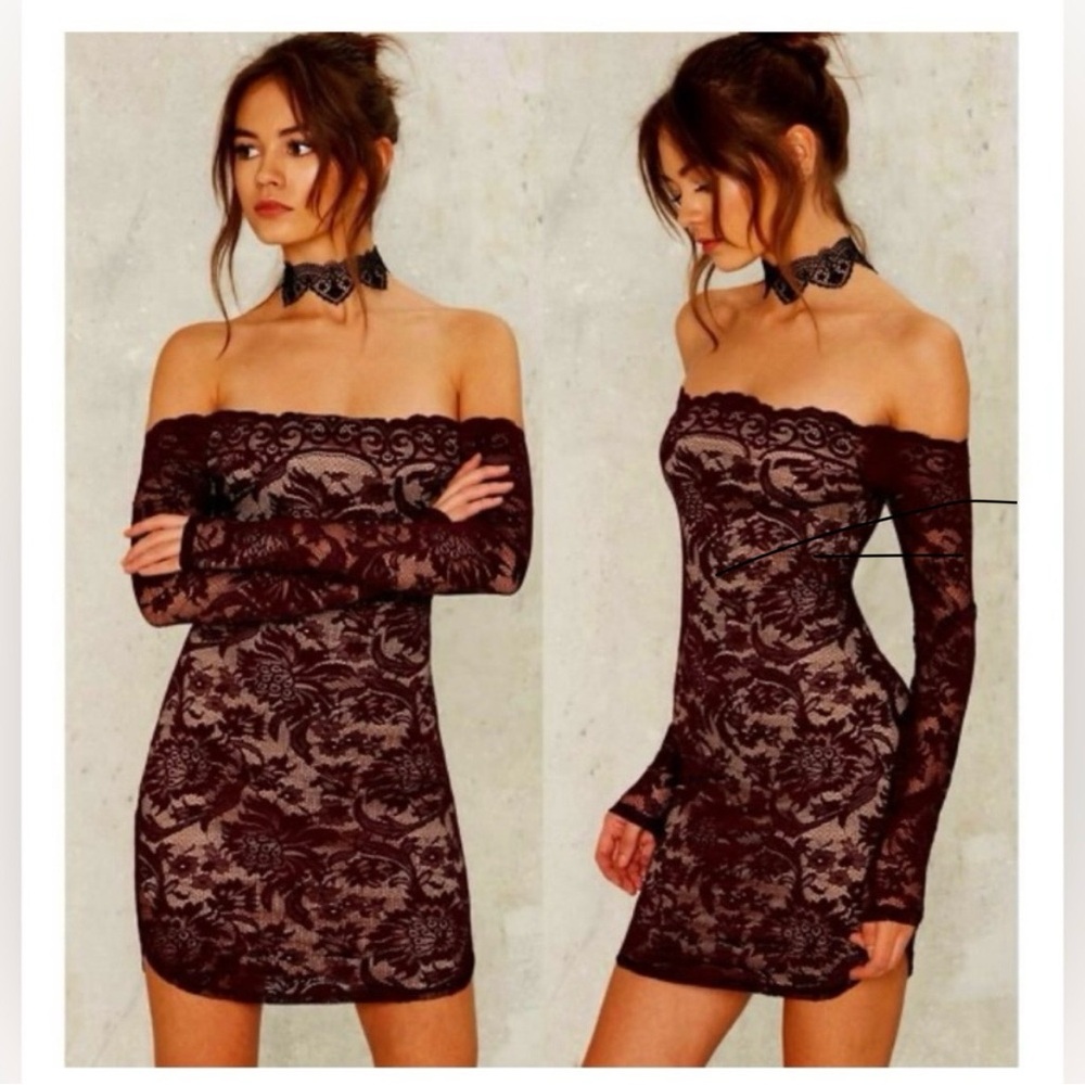 Nasty gal Elegant Off-Shoulder Lace Dress